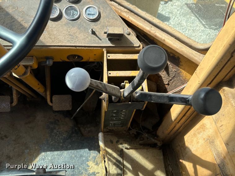 image for item EH5449 1985 Clark 35GMC wheel loader