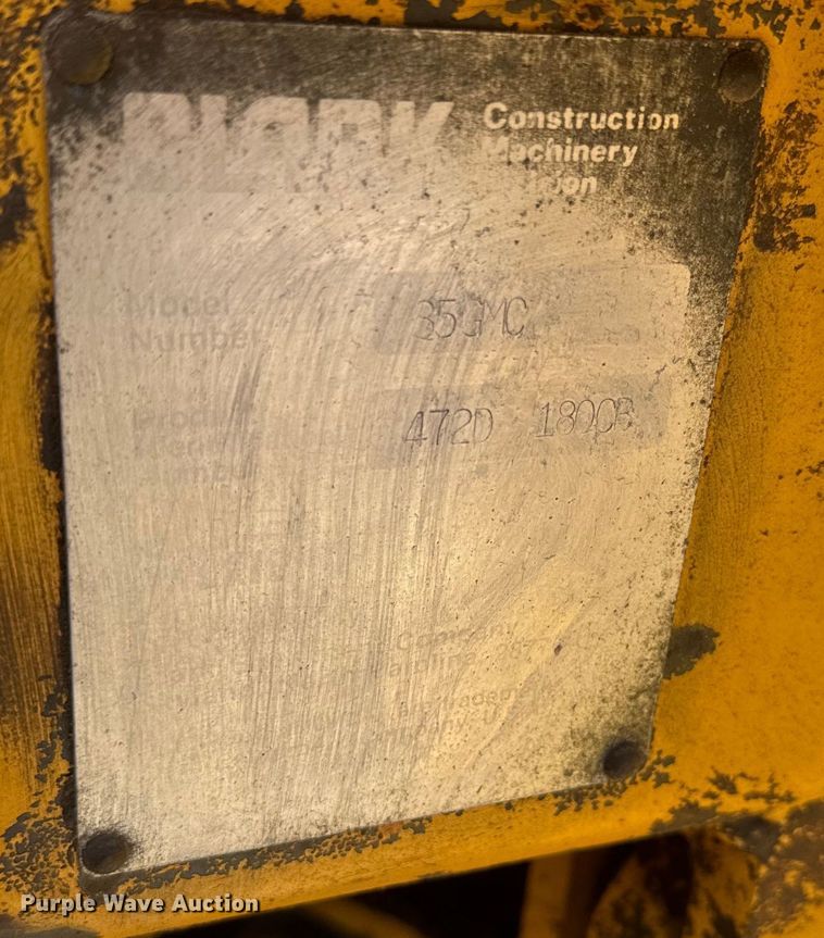 image for item EH5449 1985 Clark 35GMC wheel loader