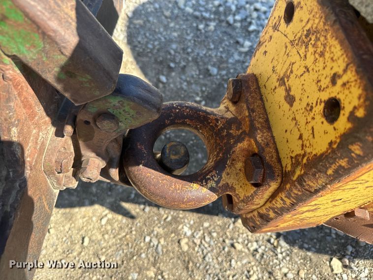 image for item EH5451 Jones bale grinder