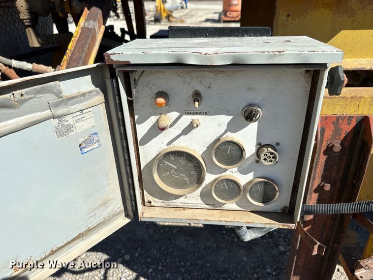 image for item EH5451 Jones bale grinder