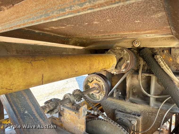 image for item EH5451 Jones bale grinder