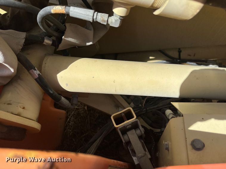 image for item EH5453 1996 JLG 40Electric  boom lift