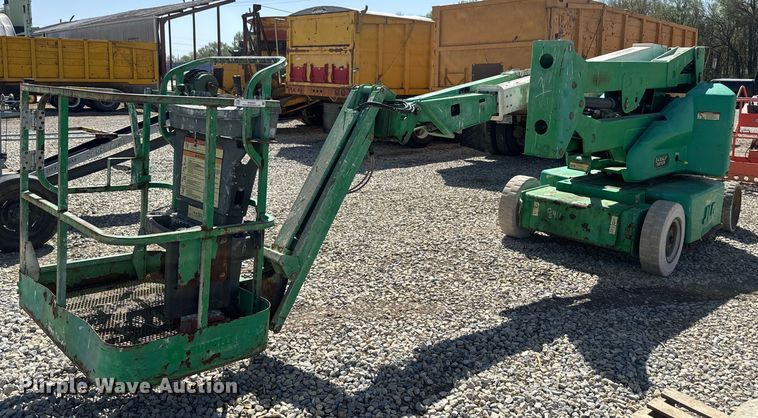 image for item EH5454 2008 JLG E400ajp boom lift