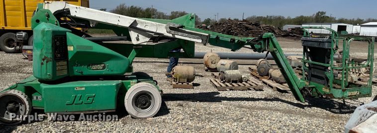 image for item EH5454 2008 JLG E400ajp boom lift