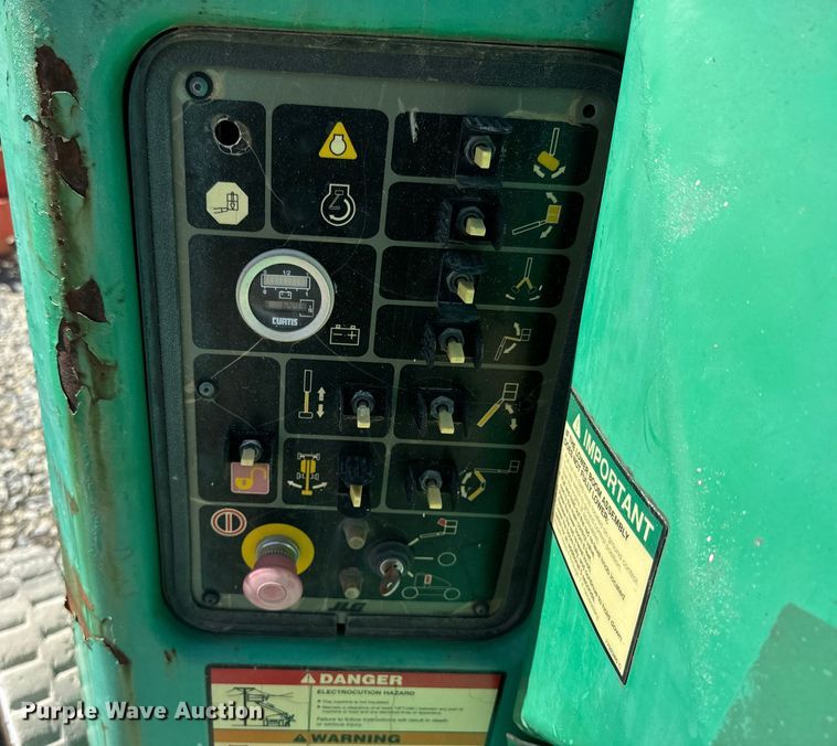 image for item EH5454 2008 JLG E400ajp boom lift