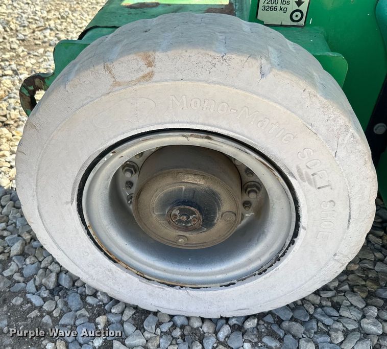 image for item EH5454 2008 JLG E400ajp boom lift