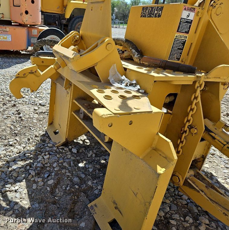 image for item EH5456 John Deere Worksite Pro 960 skid steer backhoe