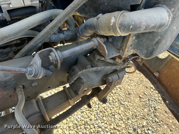 image for item EH5457 1978 International  grain truck