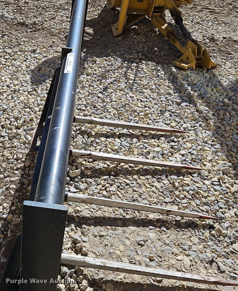 image for item EH5458 Bale spear