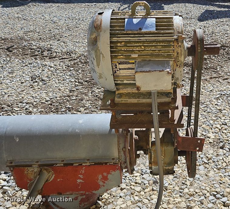 image for item EH5459 Hutchinson grain auger 