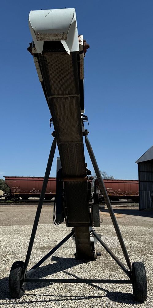 image for item EH5461 Grain auger