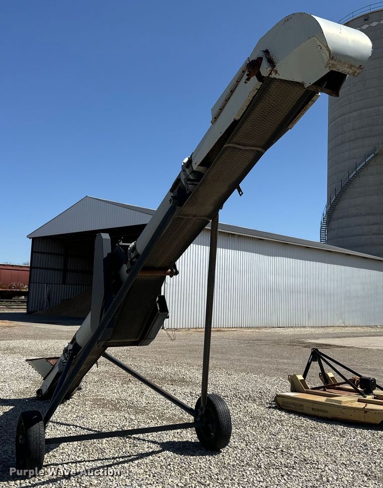 image for item EH5461 Grain auger