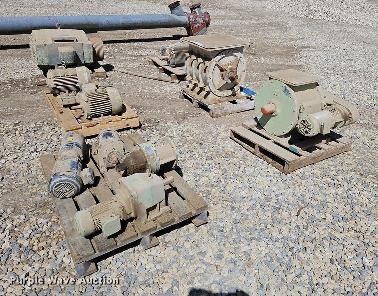 image for item EH5463 (12) electric motors 