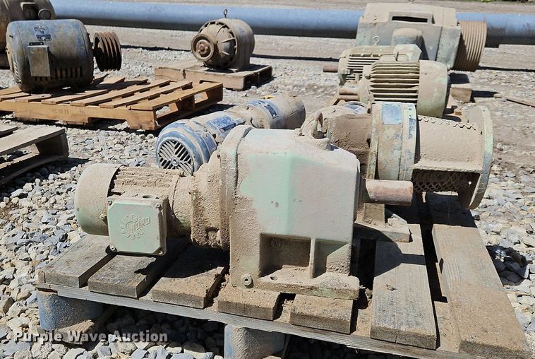 image for item EH5463 (12) electric motors 