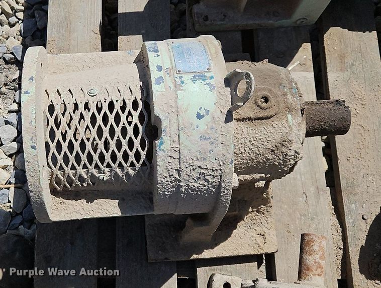 image for item EH5463 (12) electric motors 