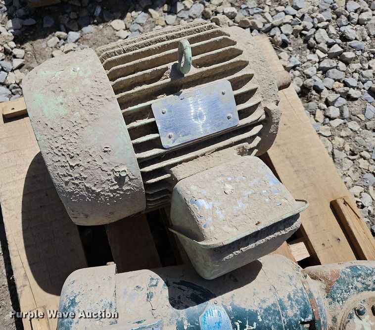 image for item EH5463 (12) electric motors 