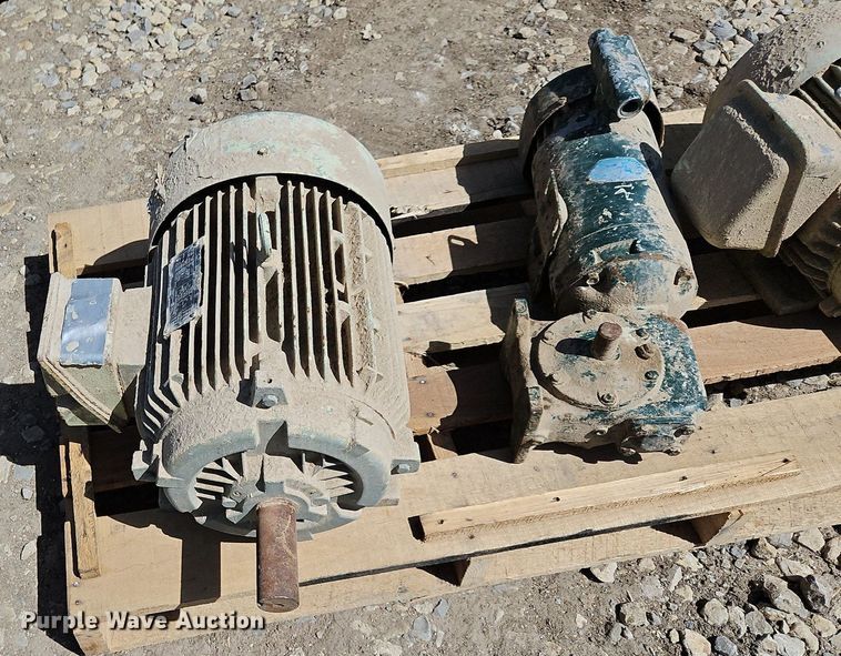 image for item EH5463 (12) electric motors 