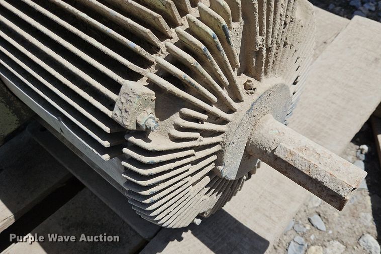 image for item EH5463 (12) electric motors 