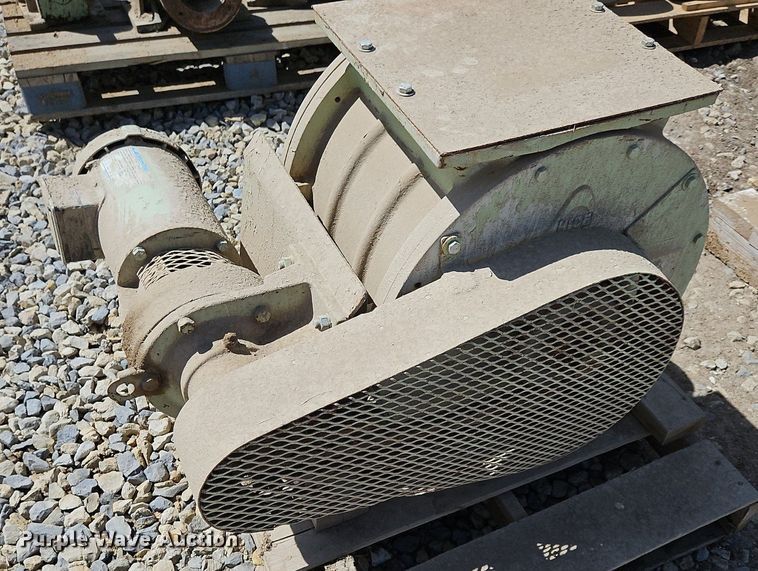 image for item EH5463 (12) electric motors 