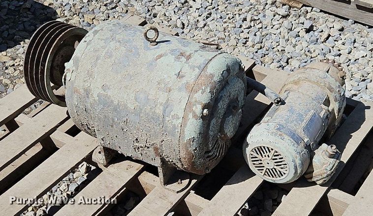 image for item EH5464 Approximately 9 electric motors 