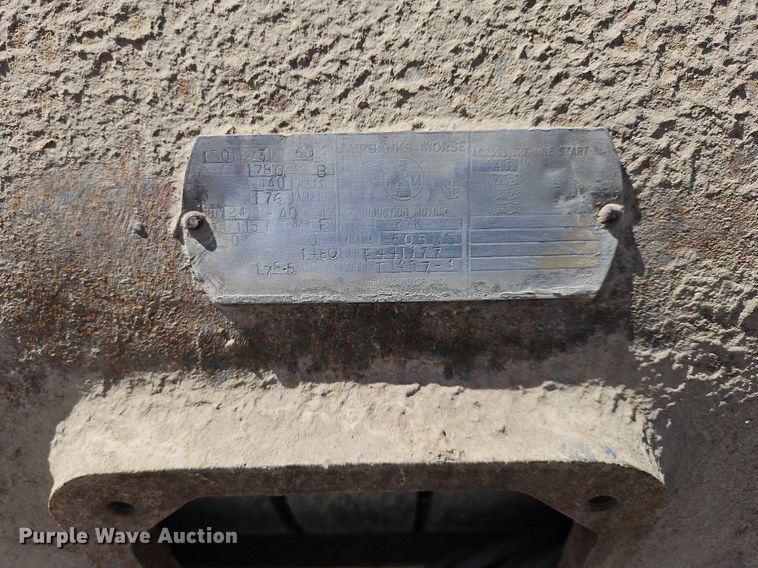 image for item EH5464 Approximately 9 electric motors 