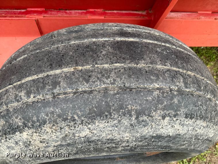 image for item EH5484 Meyer V Force 7500 manure spreader