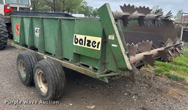 image for item EH5486 Blazer manure spreader