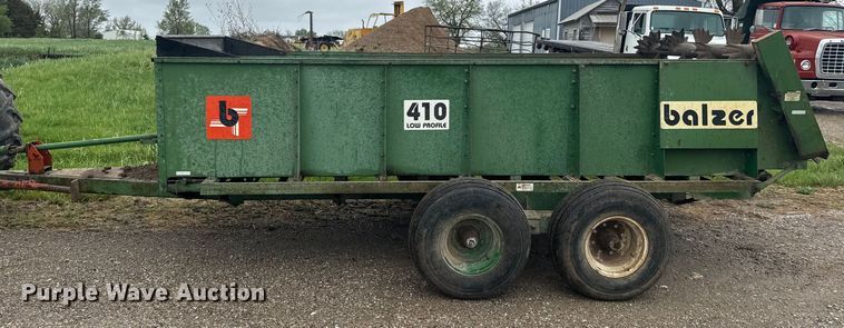 image for item EH5486 Blazer manure spreader