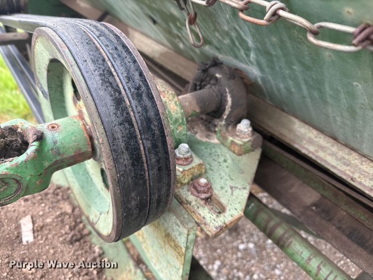 image for item EH5486 Blazer manure spreader