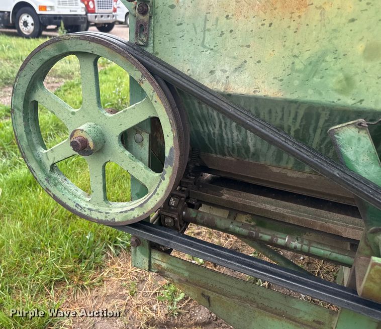 image for item EH5486 Blazer manure spreader