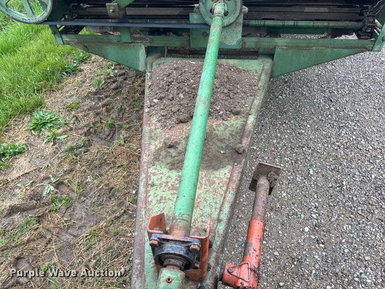 image for item EH5486 Blazer manure spreader
