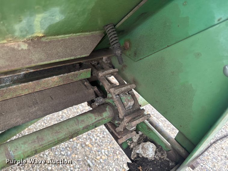 image for item EH5486 Blazer manure spreader