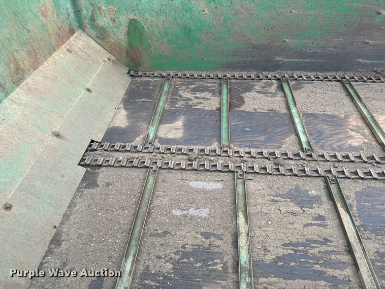 image for item EH5486 Blazer manure spreader