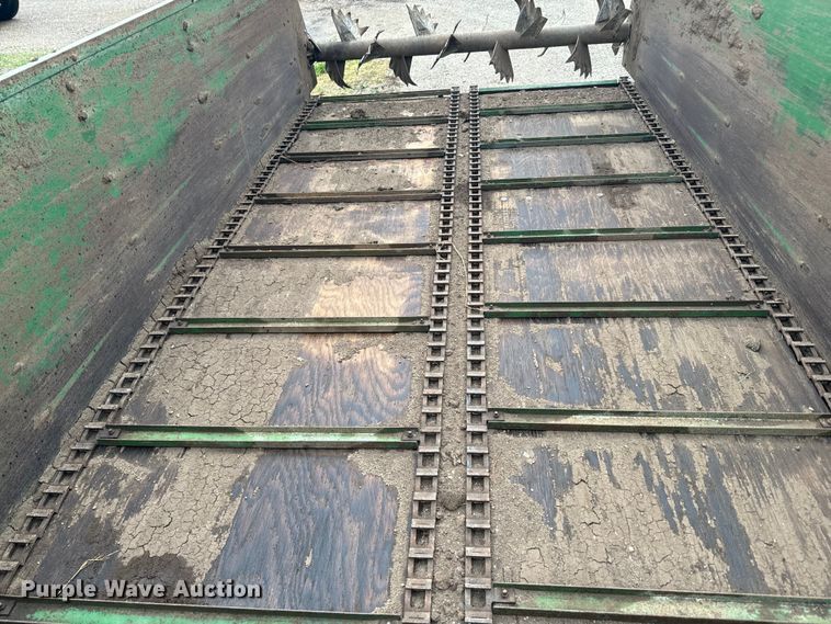 image for item EH5486 Blazer manure spreader