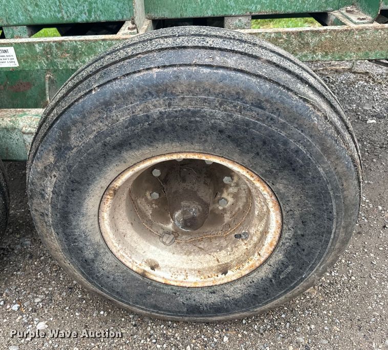 image for item EH5486 Blazer manure spreader