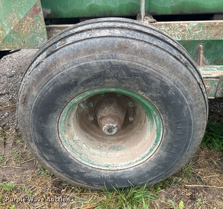 image for item EH5486 Blazer manure spreader