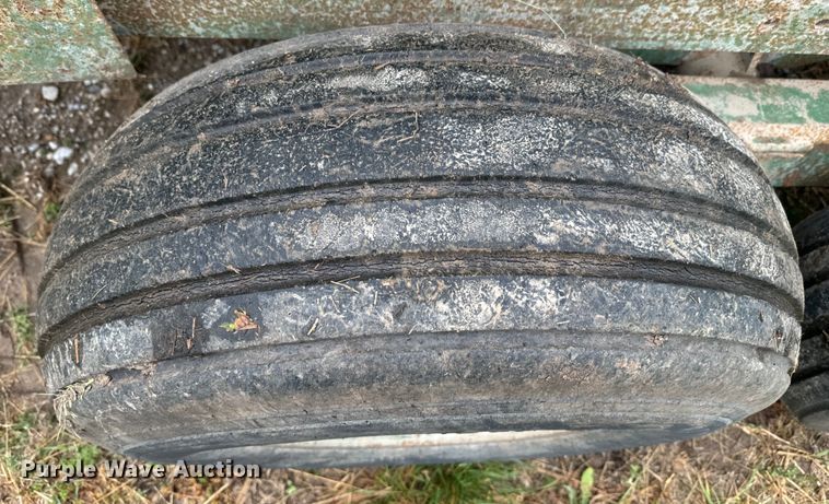 image for item EH5486 Blazer manure spreader