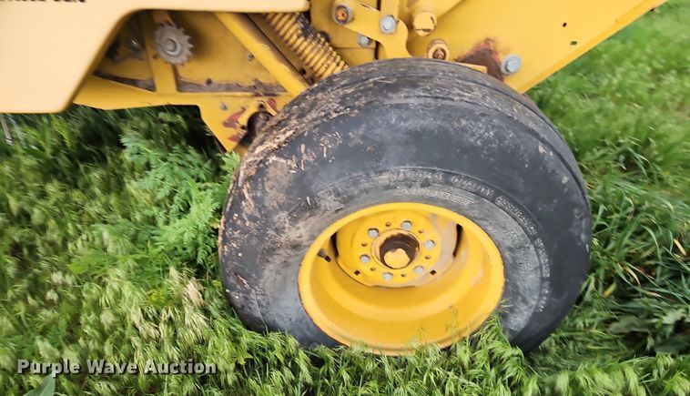 image for item EI3731 1999 Vermeer  505 Series L round baler