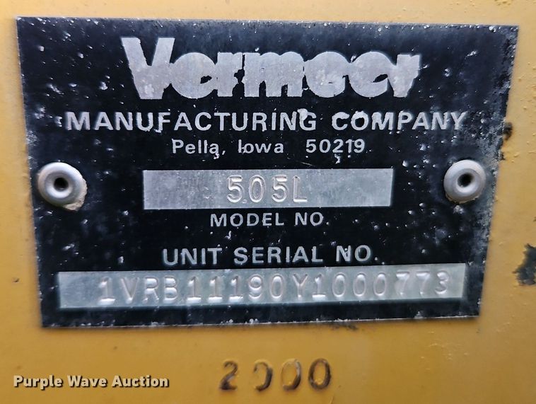 image for item EI3731 1999 Vermeer  505 Series L round baler