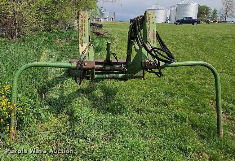 image for item EI3732 John Deere E0048 loader