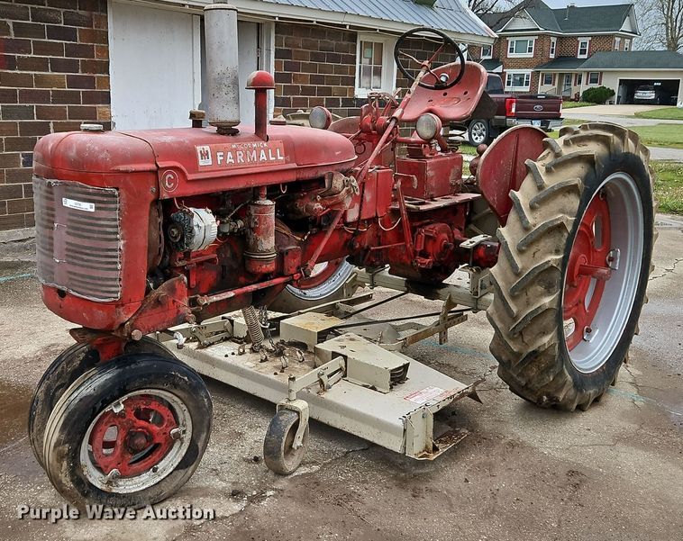 image for item EI3735 1950 International Harvester  Farmall C tractor