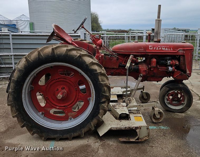 image for item EI3735 1950 International Harvester  Farmall C tractor