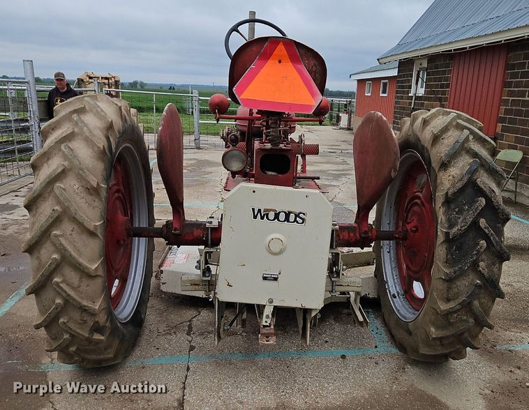 image for item EI3735 1950 International Harvester  Farmall C tractor