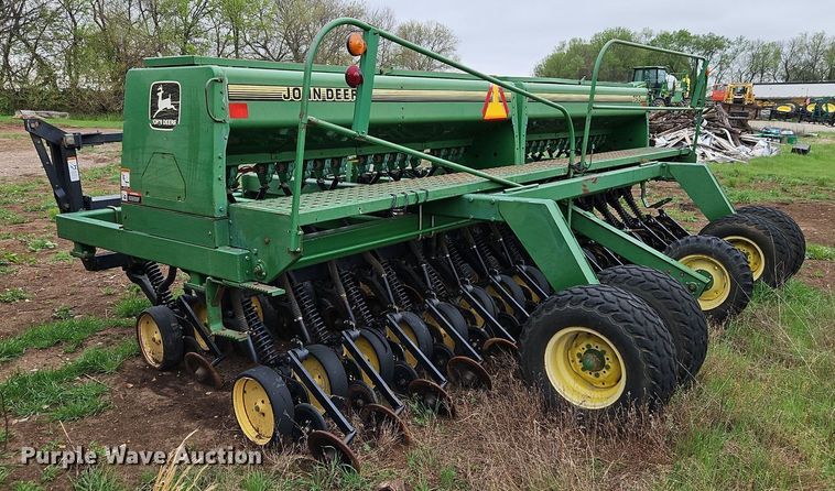 image for item EI3736 John Deere 750 grain drill