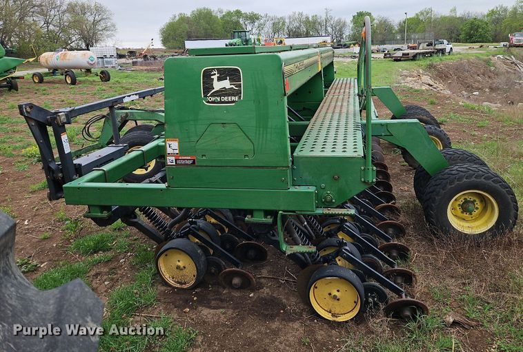 image for item EI3736 John Deere 750 grain drill