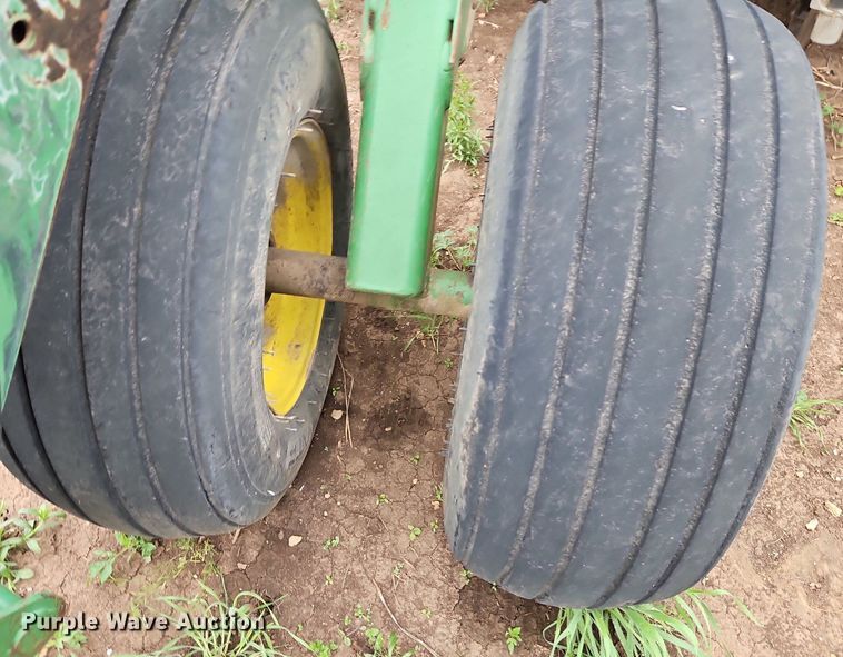 image for item EI3736 John Deere 750 grain drill