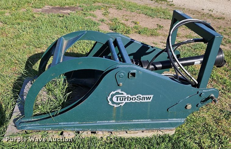 image for item EI3737 Turbo Saw TR three point saw and grapple