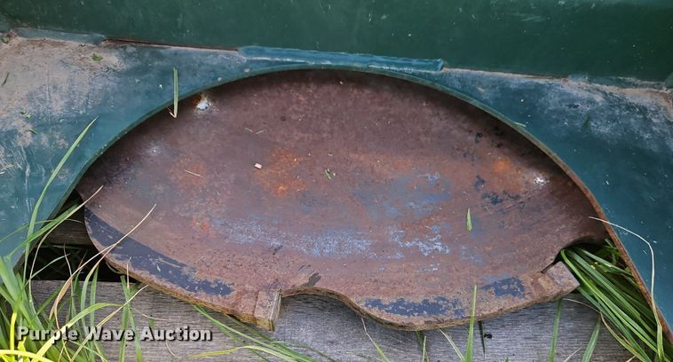 image for item EI3737 Turbo Saw TR three point saw and grapple