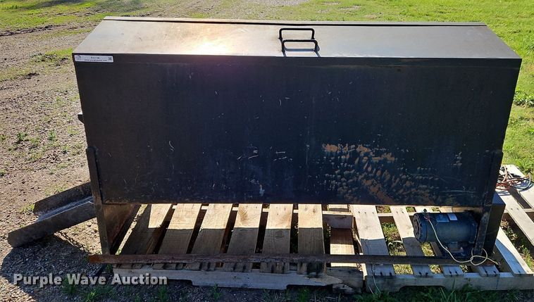 image for item EI3738 Cake feeder