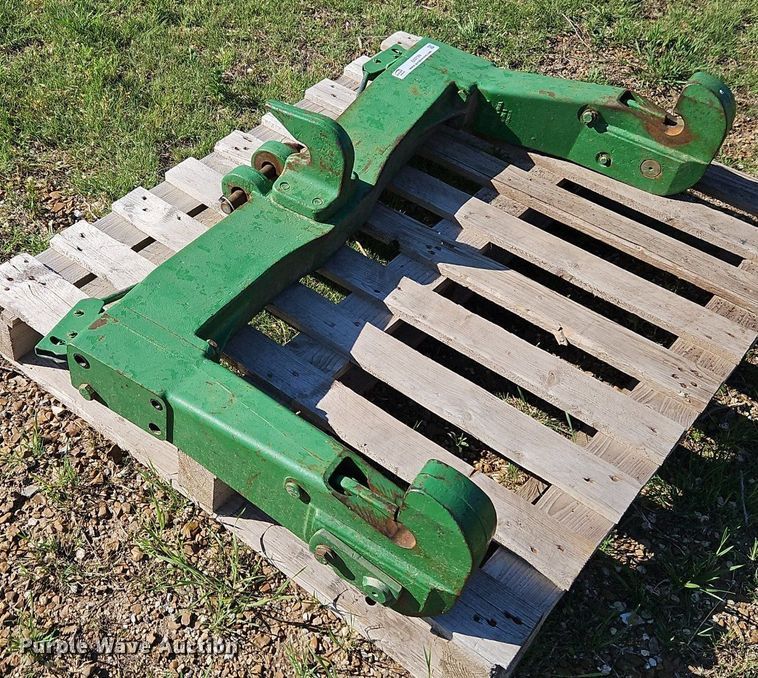 image for item EI3739 John Deere three point quick coupler